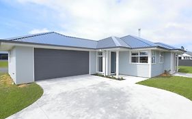 Fiordland Getaway - Te Anau Holiday Home